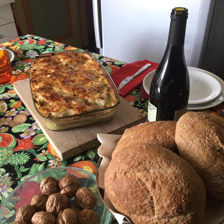 Mirabilia Bed and Breakfast Adrara San Rocco Buitenkant foto